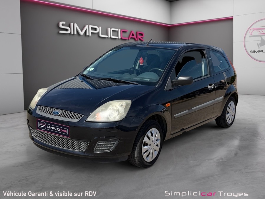 FORD d'occasion FIESTA 1250 FUN de 2008 Troyes (10)﻿