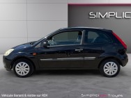 FORD d'occasion FIESTA 1250 FUN de 2008 Troyes (10)﻿