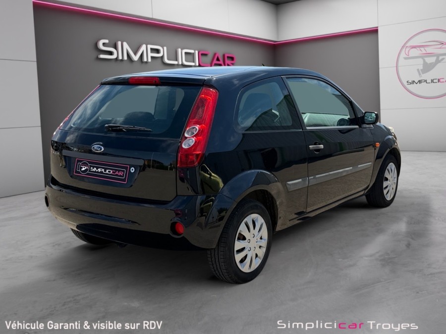 FORD d'occasion FIESTA 1250 FUN de 2008 Troyes (10)﻿