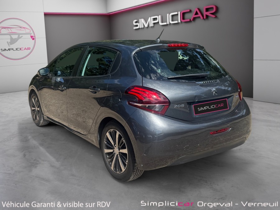 PEUGEOT d'occasion 208 AFFAIRE 1.6 BLUE HDI 75 PRO de 2015 Orgeval