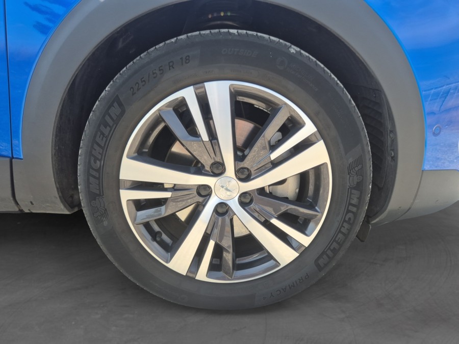 PEUGEOT d'occasion 3008 PEUGEOT 3008 HYBRID 225 Allure PACK E-EAT 8