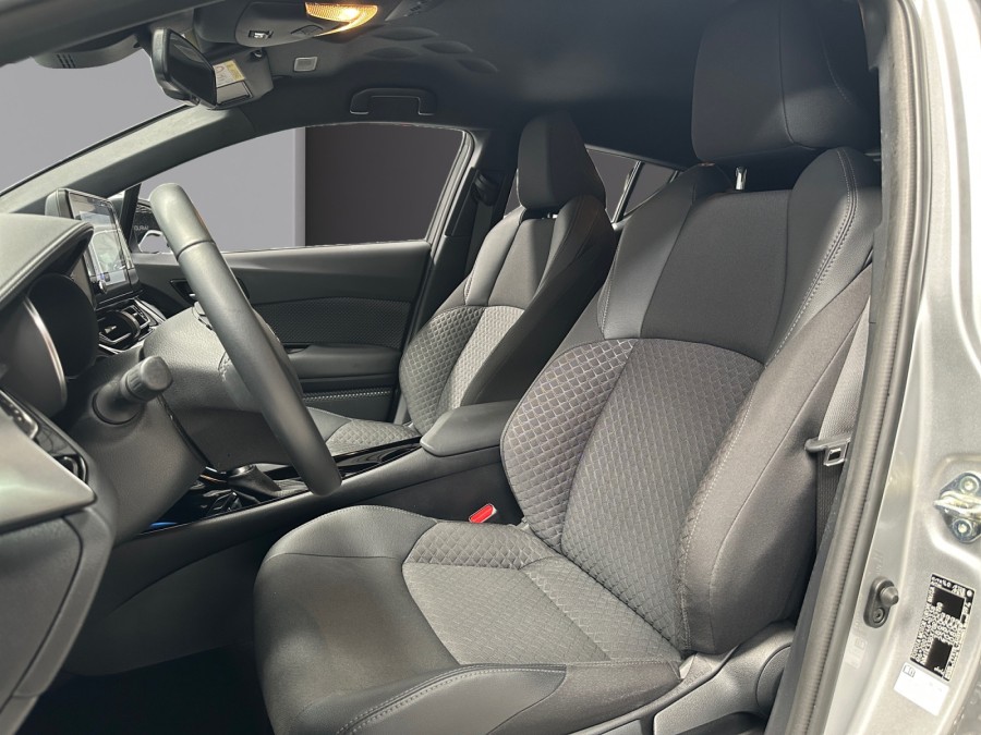 TOYOTA d'occasion C-HR 1.8 122H DESIGN de 2023 Lorient (56)﻿