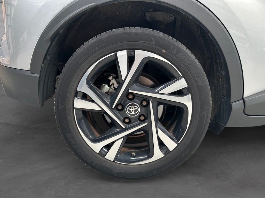 TOYOTA d'occasion C-HR 1.8 122H DESIGN de 2023 Lorient (56)﻿