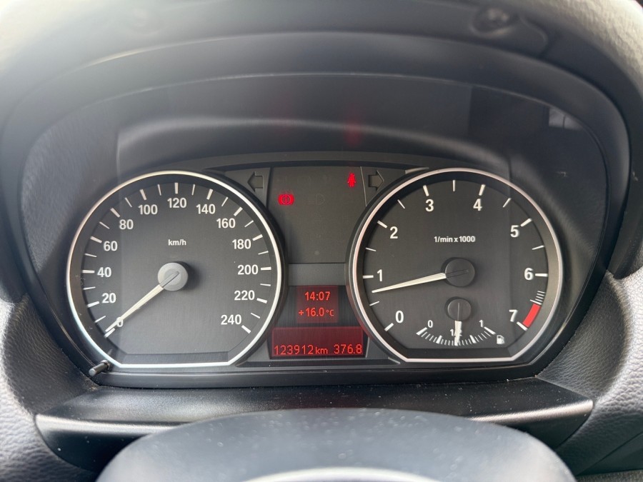 BMW d'occasion SERIE 1 118I PREMIERE de 2008 Cannes (06)﻿