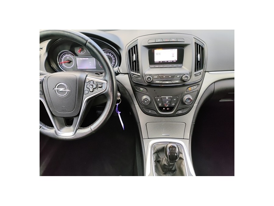 OPEL d'occasion INSIGNIA ST 1.6 CDTI 120  SPORT TOURER de 2016 Tours