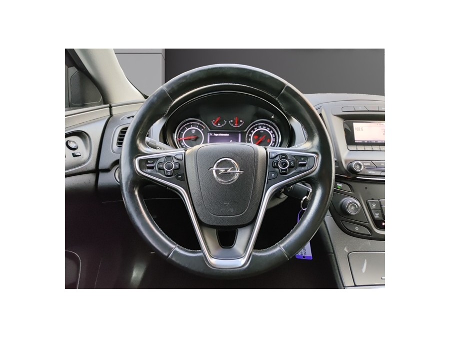 OPEL d'occasion INSIGNIA ST 1.6 CDTI 120  SPORT TOURER de 2016 Tours
