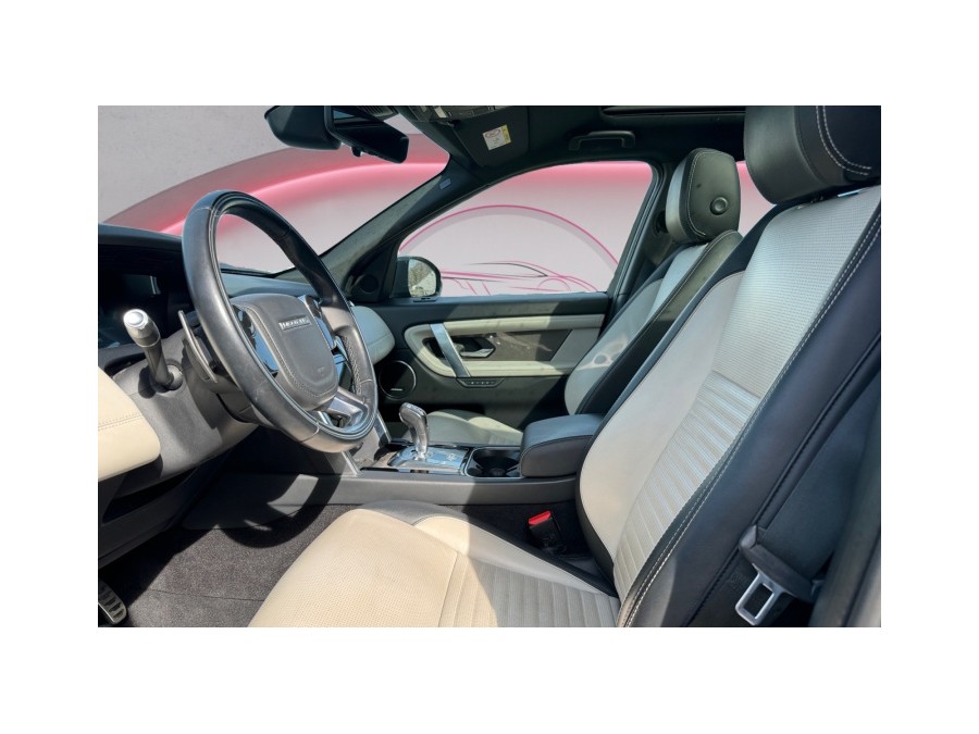 LAND ROVER d'occasion DISCOVERY P300E AWD R-DYNAMIC BA de 2021 Pau
