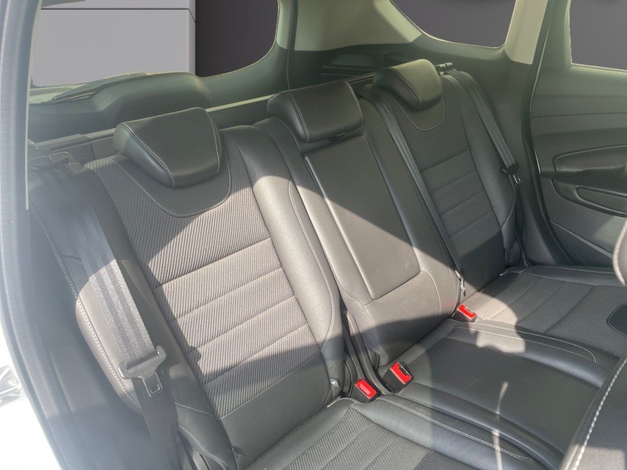 FORD d'occasion KUGA 2.0 TDCI 150 ch SPORT PLATINIUM de 2016 Royan