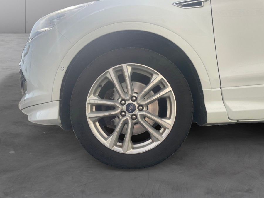 FORD d'occasion KUGA 2.0 TDCI 150 ch SPORT PLATINIUM de 2016 Royan