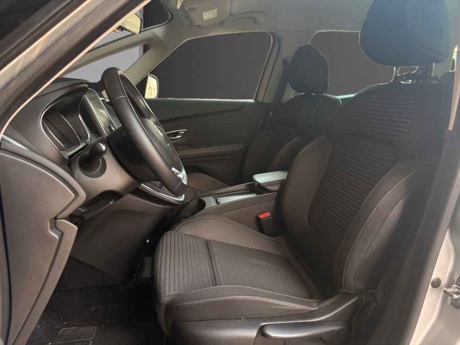 RENAULT d'occasion SCENIC GRAND 1.3 TCE 140 BUSINESS INTENS 7P de