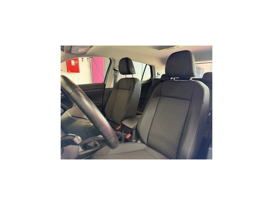 VOLKSWAGEN d'occasion T-CROSS 1.0 TSI 110 LIFE TECH de 2022 Villebon