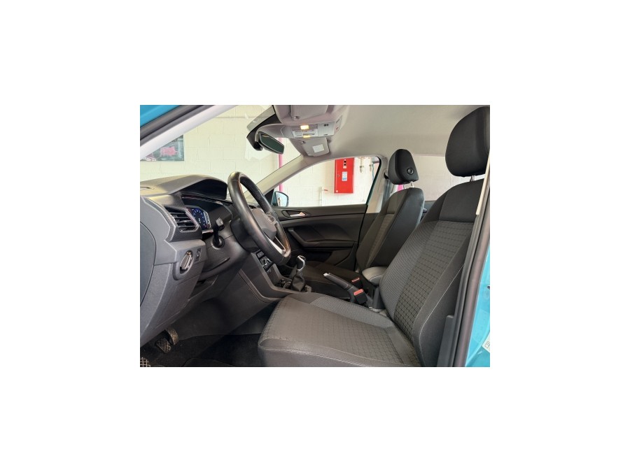 VOLKSWAGEN d'occasion T-CROSS 1.0 TSI 110 LIFE TECH de 2022 Villebon
