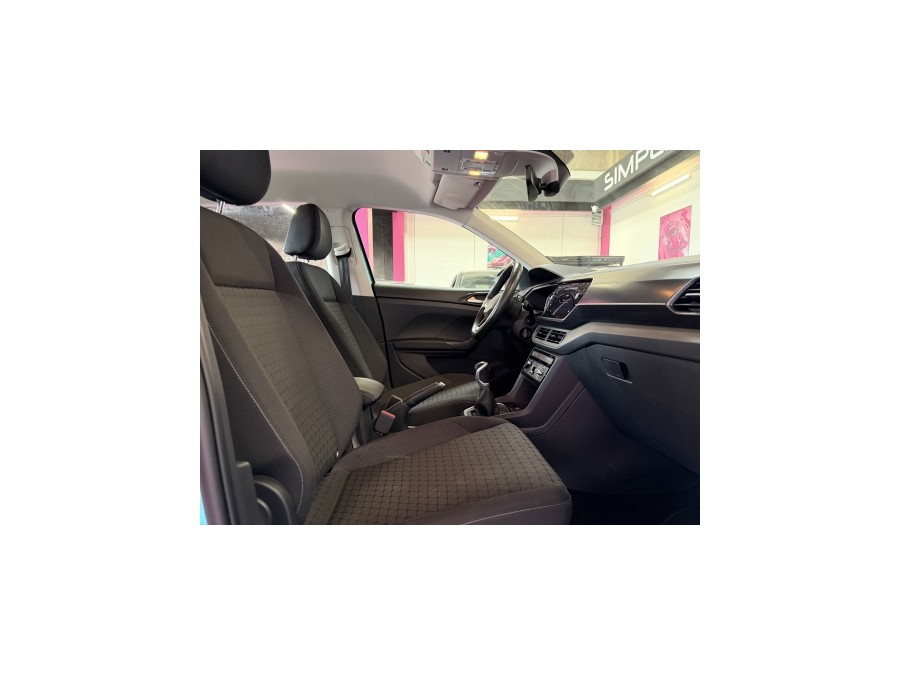 VOLKSWAGEN d'occasion T-CROSS 1.0 TSI 110 LIFE TECH de 2022 Villebon