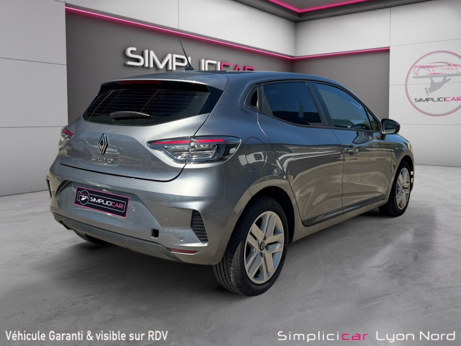 RENAULT d'occasion CLIO V 1.0 TCE 90 GENERATION de 2024 Lyon Nord