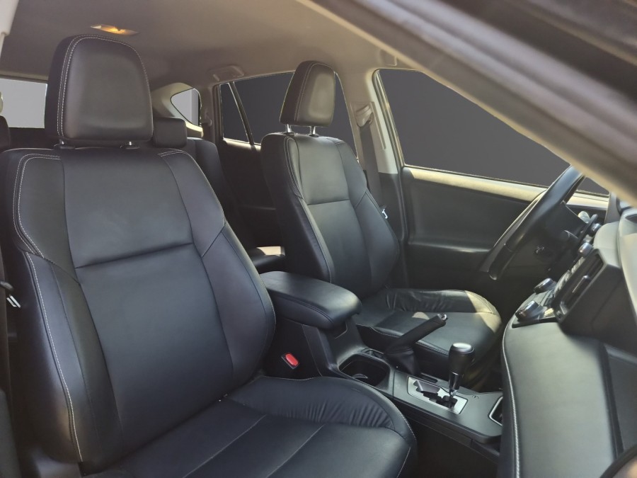 TOYOTA d'occasion RAV 4 IV HYBRIDE EXCLUSIVE de 2018 Colmar (68)﻿
