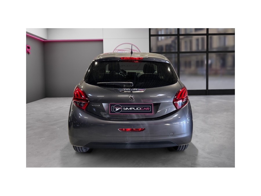 PEUGEOT d'occasion 208 1.5 BLUE HDI 100 ALLURE de 2018 Montpellier