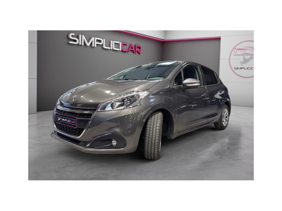 PEUGEOT d'occasion 208 1.5 BLUE HDI 100 ALLURE de 2018 Montpellier