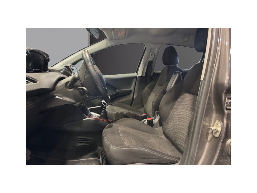PEUGEOT d'occasion 208 1.5 BLUE HDI 100 ALLURE de 2018 Montpellier
