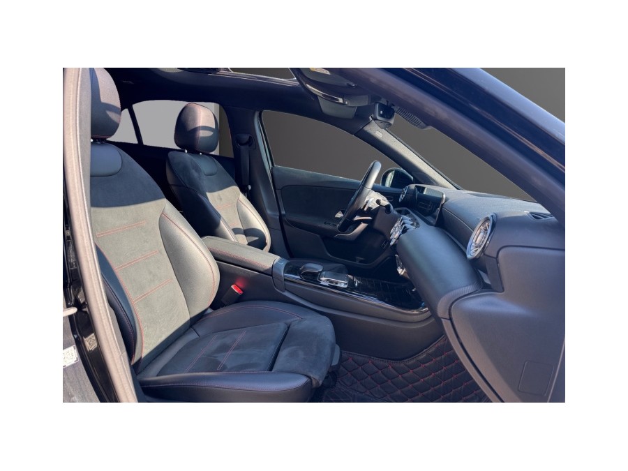 MERCEDES d'occasion CLASSE A IV A BERLINE 180 D AMG LINE 7G-DCT de