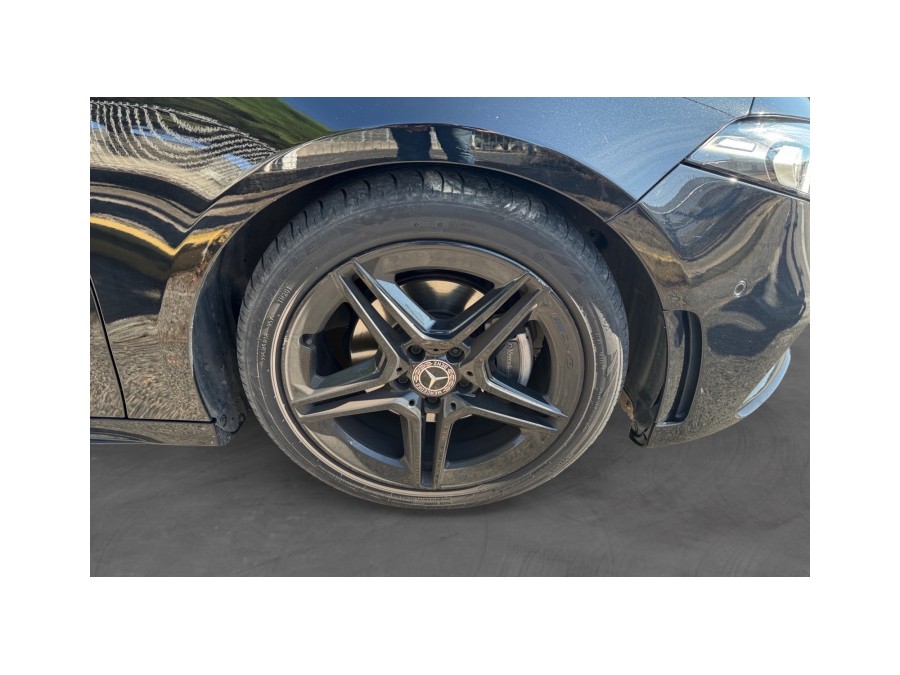 MERCEDES d'occasion CLASSE A IV A BERLINE 180 D AMG LINE 7G-DCT de