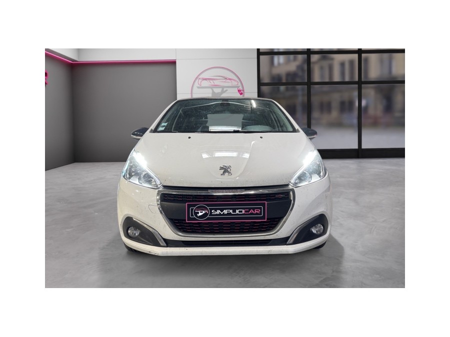 PEUGEOT d'occasion 208 1.2 PURE TECH 110 de 2017 Montpellier (34)﻿