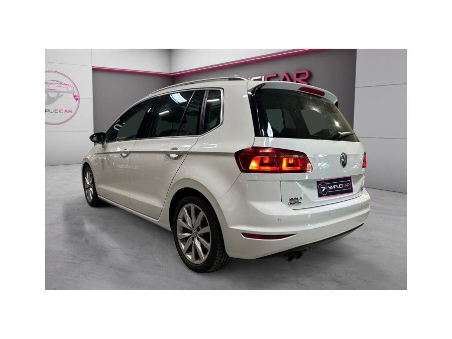 VOLKSWAGEN d'occasion GOLF GOLF SPORTSVAN 2.0 TDI CARAT de 2015