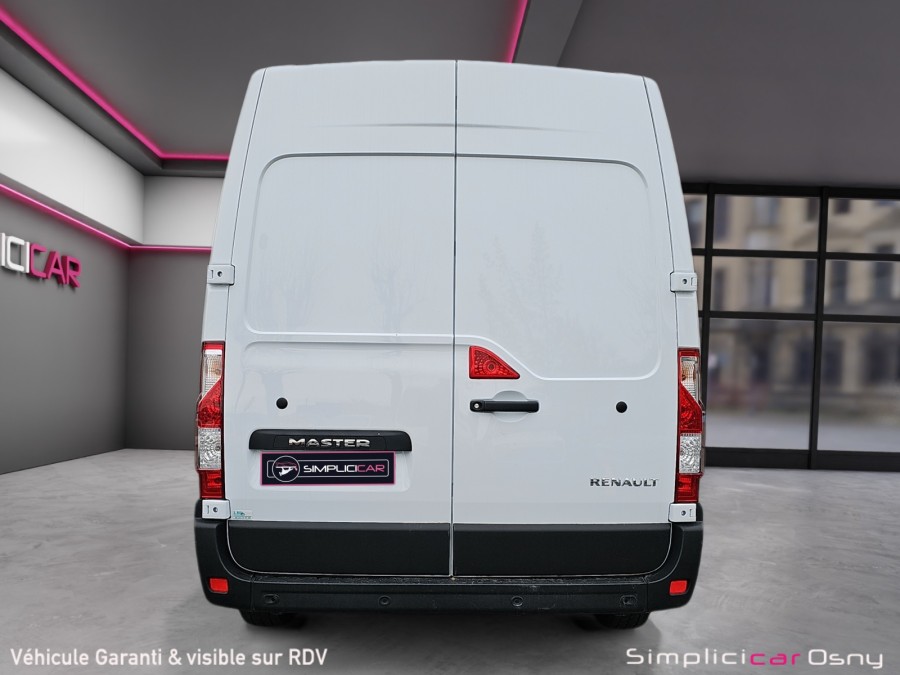 RENAULT d'occasion MASTER F3300 L2H2 DCI 135 GRAND CONFORT de 2023