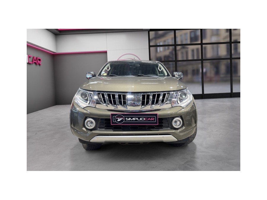 MITSUBISHI d'occasion L200 DOUBLE CAB 2.4 DI-D 181 INSTYLE BA de 2016