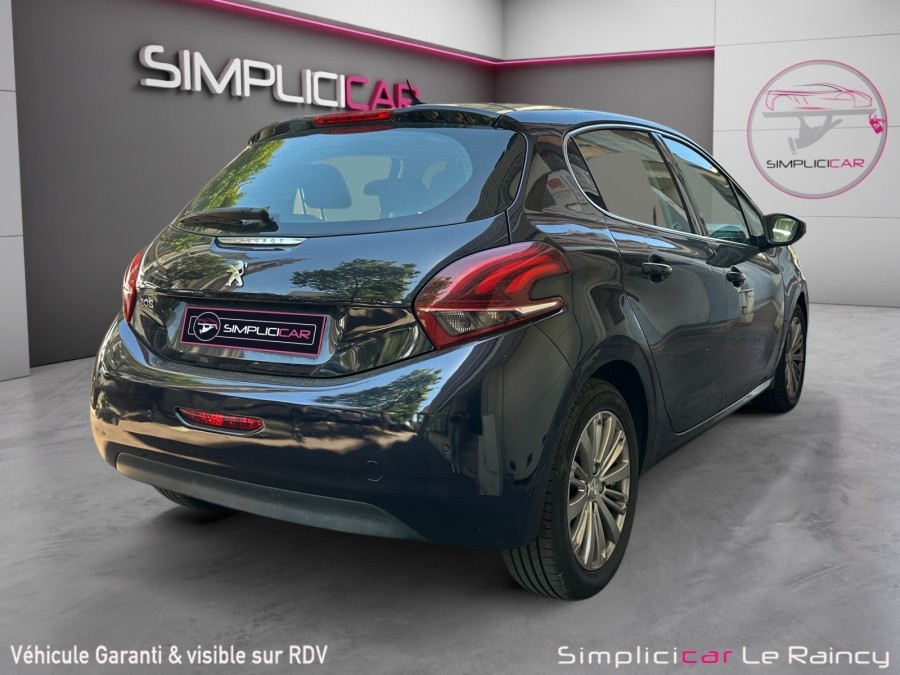 PEUGEOT d'occasion 208 208 1.6 BLUE HDI 100 Allure de 2017 Le Raincy