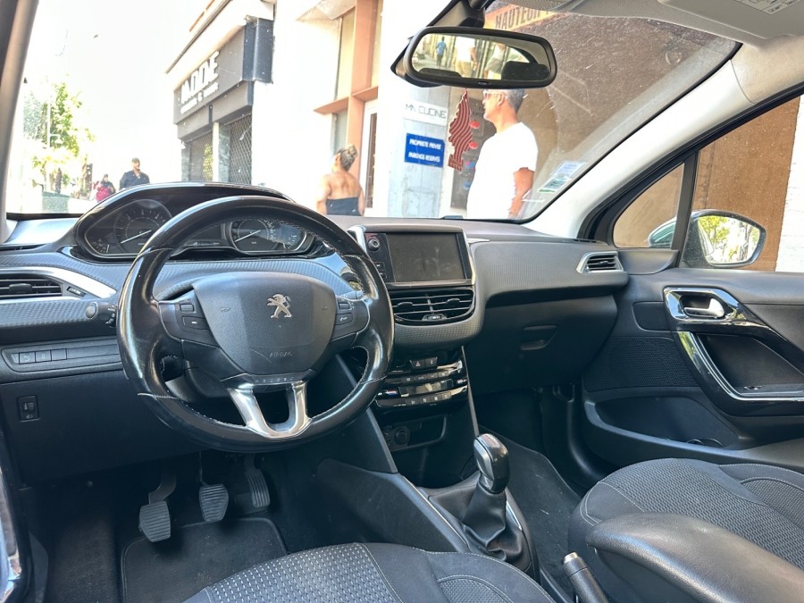 PEUGEOT d'occasion 208 208 1.6 BLUE HDI 100 Allure de 2017 Le Raincy