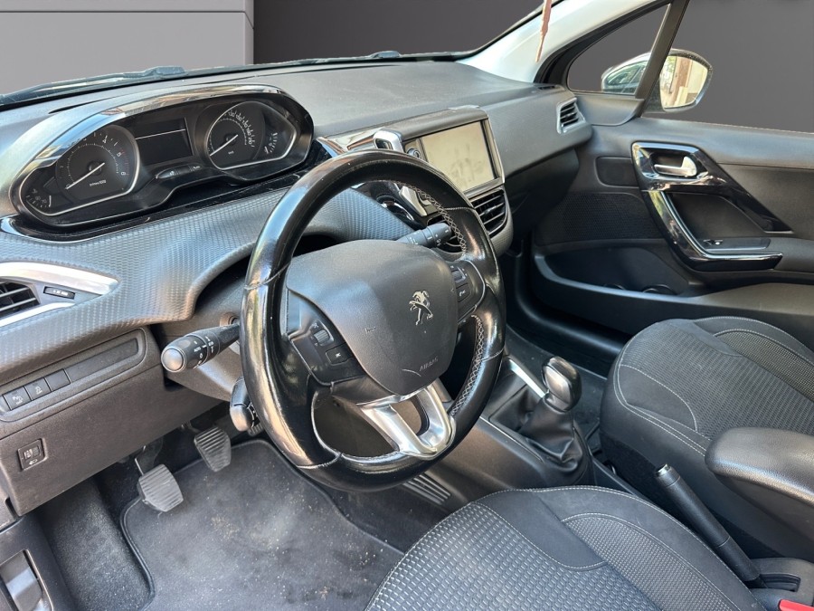 PEUGEOT d'occasion 208 208 1.6 BLUE HDI 100 Allure de 2017 Le Raincy