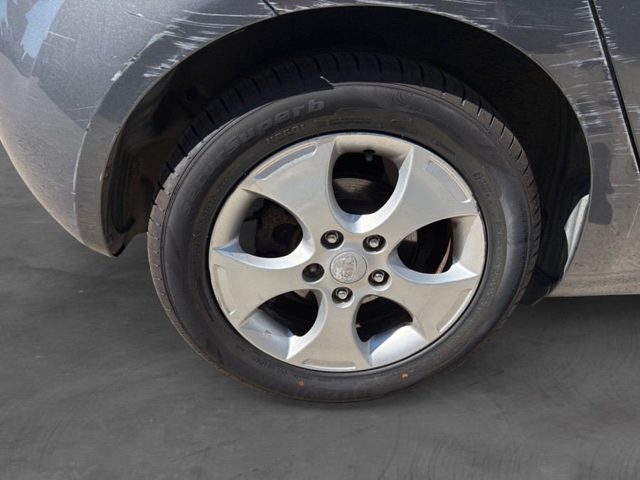 KIA d'occasion VENGA 1.4 CRDI ACTIVE de 2010 Méry Sur Oise (95)﻿