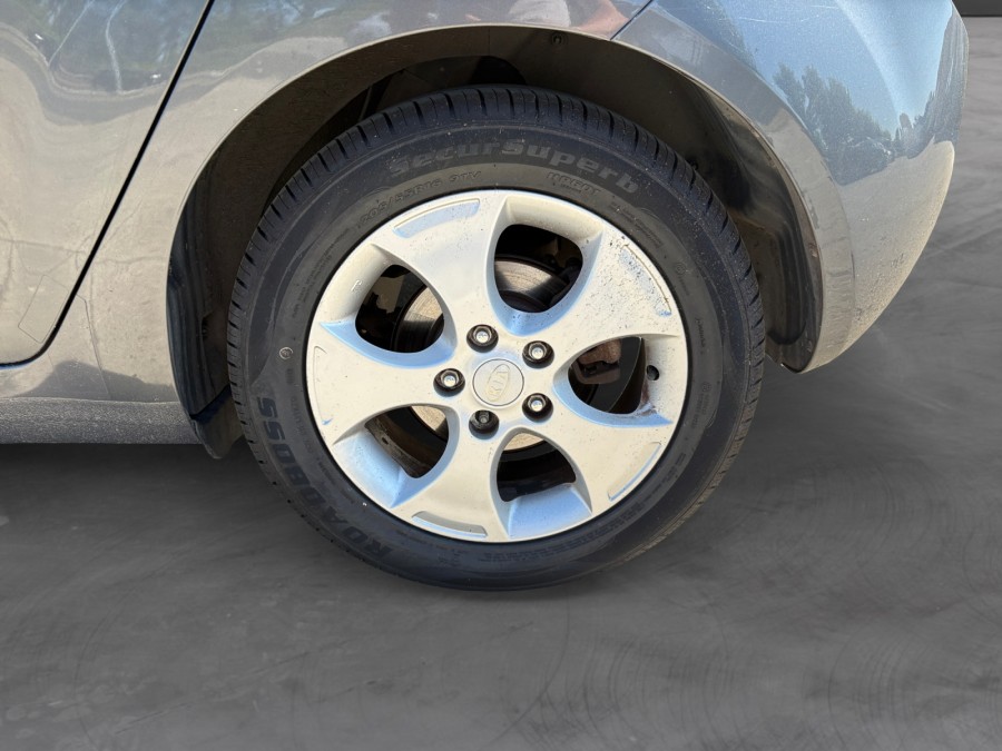 KIA d'occasion VENGA 1.4 CRDI ACTIVE de 2010 Méry Sur Oise (95)﻿