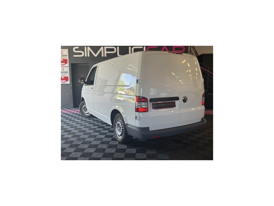 VOLKSWAGEN d'occasion TRANSPORTER T5 FOURGON CB 2.0 TDI 140 2.8T de