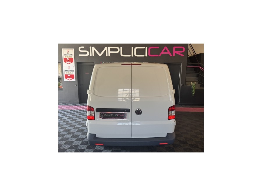 VOLKSWAGEN d'occasion TRANSPORTER T5 FOURGON CB 2.0 TDI 140 2.8T de