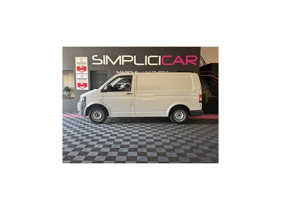 VOLKSWAGEN d'occasion TRANSPORTER T5 FOURGON CB 2.0 TDI 140 2.8T de