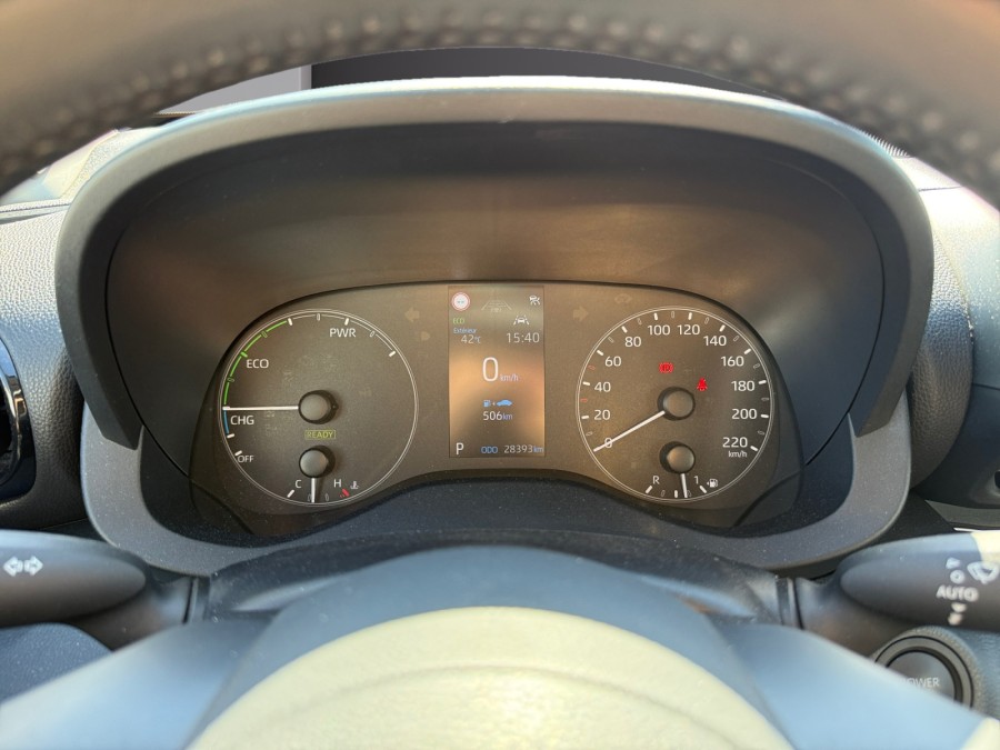 TOYOTA d'occasion YARIS 116H Dynamic de 2025 Orleans (45)﻿