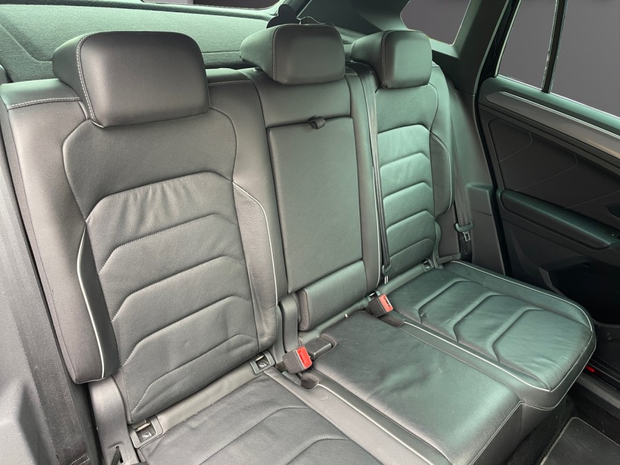 VOLKSWAGEN d'occasion TIGUAN 2.0 TDI 150 4X4 DSG PH2 de 2020 Lyon