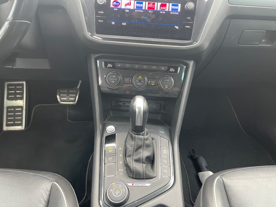 VOLKSWAGEN d'occasion TIGUAN 2.0 TDI 150 4X4 DSG PH2 de 2020 Lyon