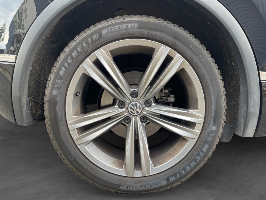VOLKSWAGEN d'occasion TIGUAN 2.0 TDI 150 4X4 DSG PH2 de 2020 Lyon