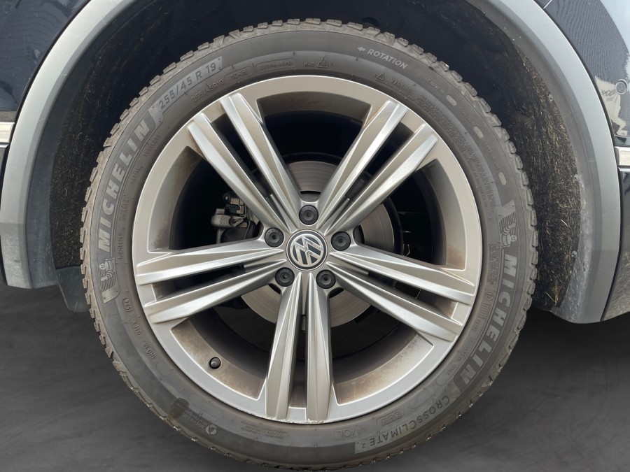 VOLKSWAGEN d'occasion TIGUAN 2.0 TDI 150 4X4 DSG PH2 de 2020 Lyon