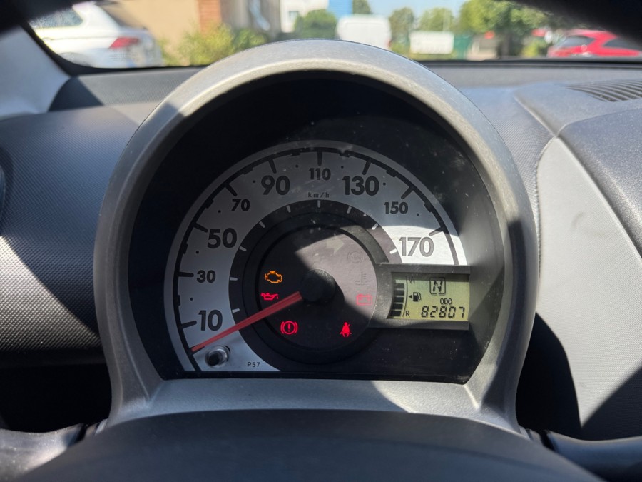 PEUGEOT d'occasion 107 1.0E 12V URBAN MOVE 2-TRONIC de 2005 Méry Sur