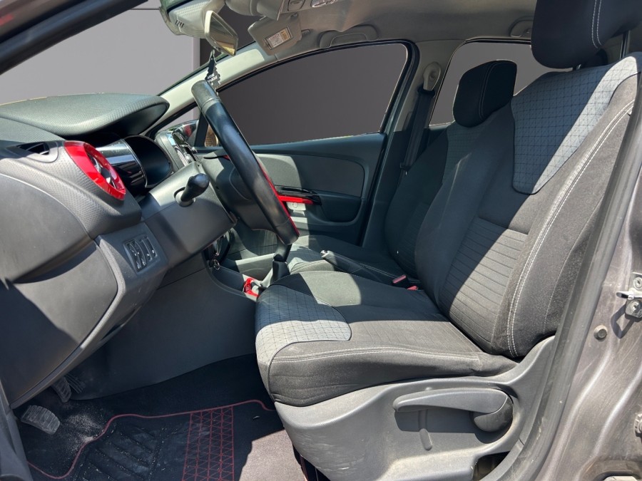 RENAULT d'occasion CLIO 1.5 DCI 90 DYNAMIQUE de 2013 Cannes (06)﻿