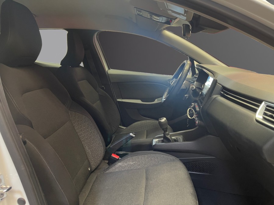 RENAULT d'occasion CLIO 1.5 BLUE DCI 115 BUSINESS de 2019 St Jean du