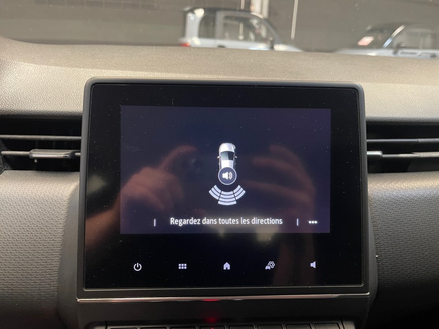 RENAULT d'occasion CLIO 1.5 BLUE DCI 115 BUSINESS de 2019 St Jean du