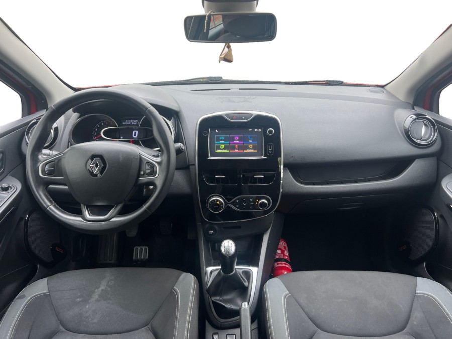 RENAULT d'occasion CLIO TCE 90 INTENS de 2016 Saint Maximin (60)﻿