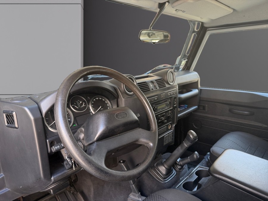 LAND ROVER d'occasion DEFENDER Defender 110 de 2007 Paris 15 (75)﻿