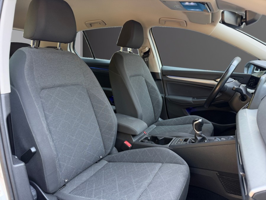 VOLKSWAGEN d'occasion GOLF 1.0 TSI OPF 110 LIFE de 2021 Nîmes (30)﻿