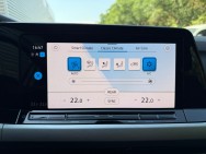 VOLKSWAGEN d'occasion GOLF 1.0 TSI OPF 110 LIFE de 2021 Nîmes (30)﻿