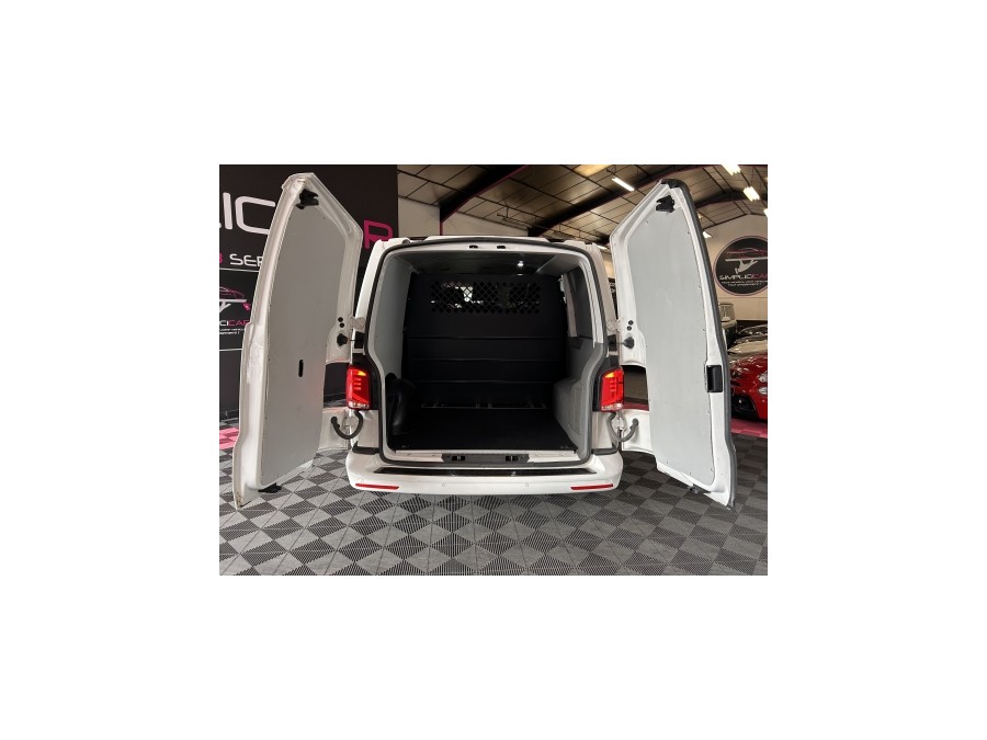 VOLKSWAGEN d'occasion TRANSPORTER LB 2.0 BITDI 180 3.0T 4MOTION DSG